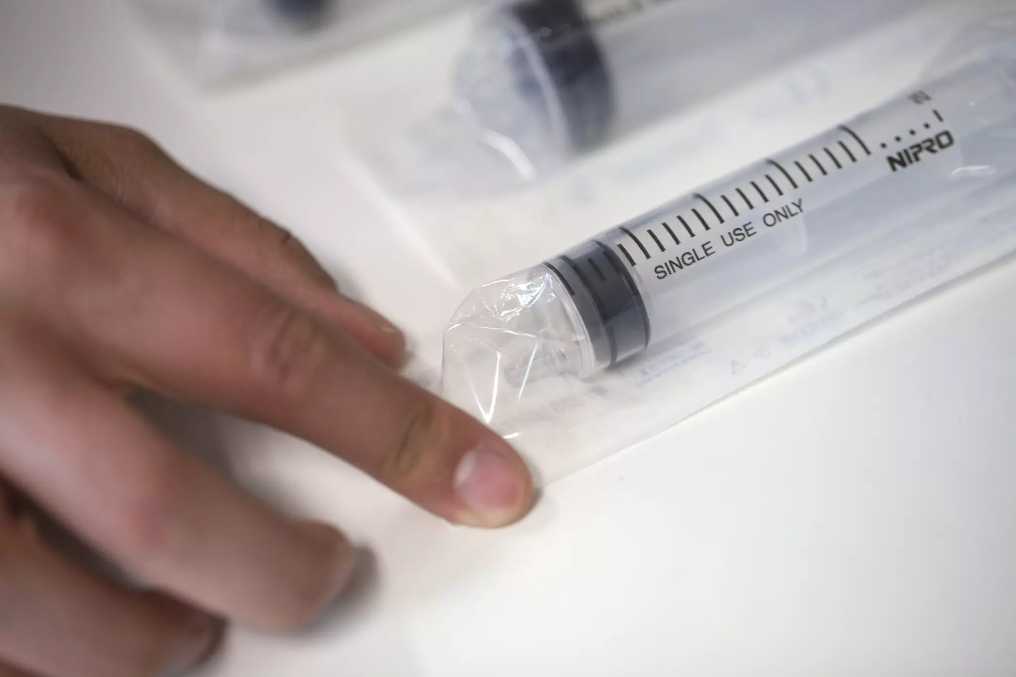blown film medical injection syringe packaging